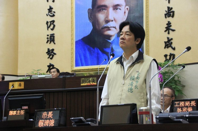 在台南议会中公开表示自己支持台湾独立的赖清德市长（网络翻摄）