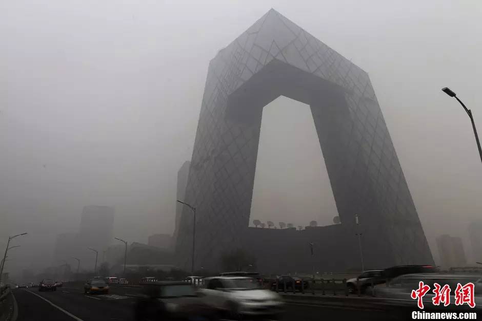 Image: 北京雾霾的恶劣景致